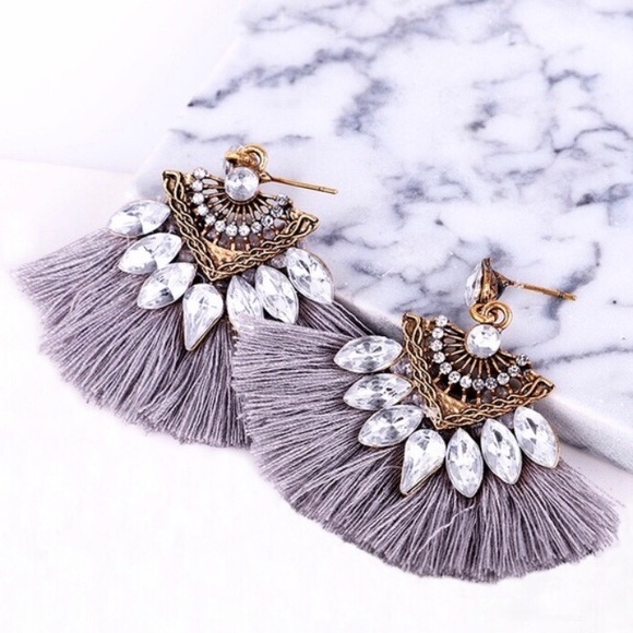 Jewelry - Gray Crystal Fringe Tassel Dangle Earrings